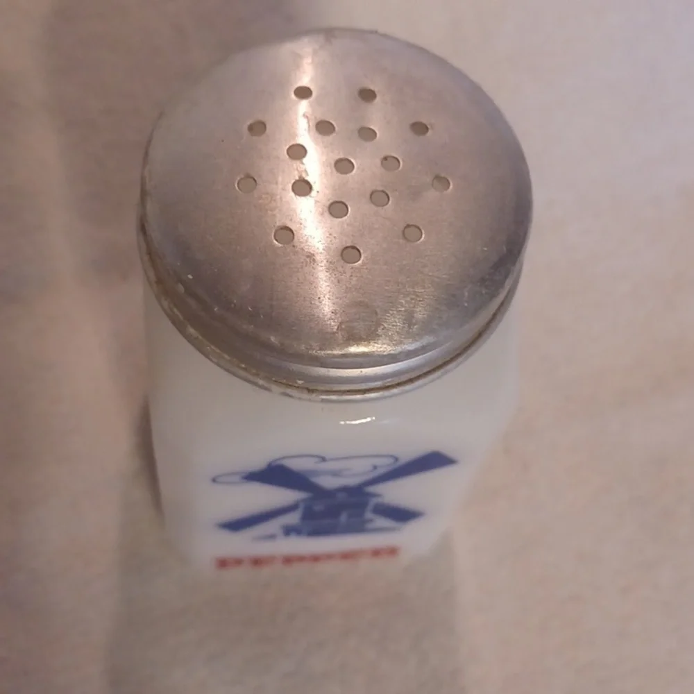 Vintage Pepper Shaker  Blue Windmill Design Hazel Atlas Milkglass 1940's-1950's